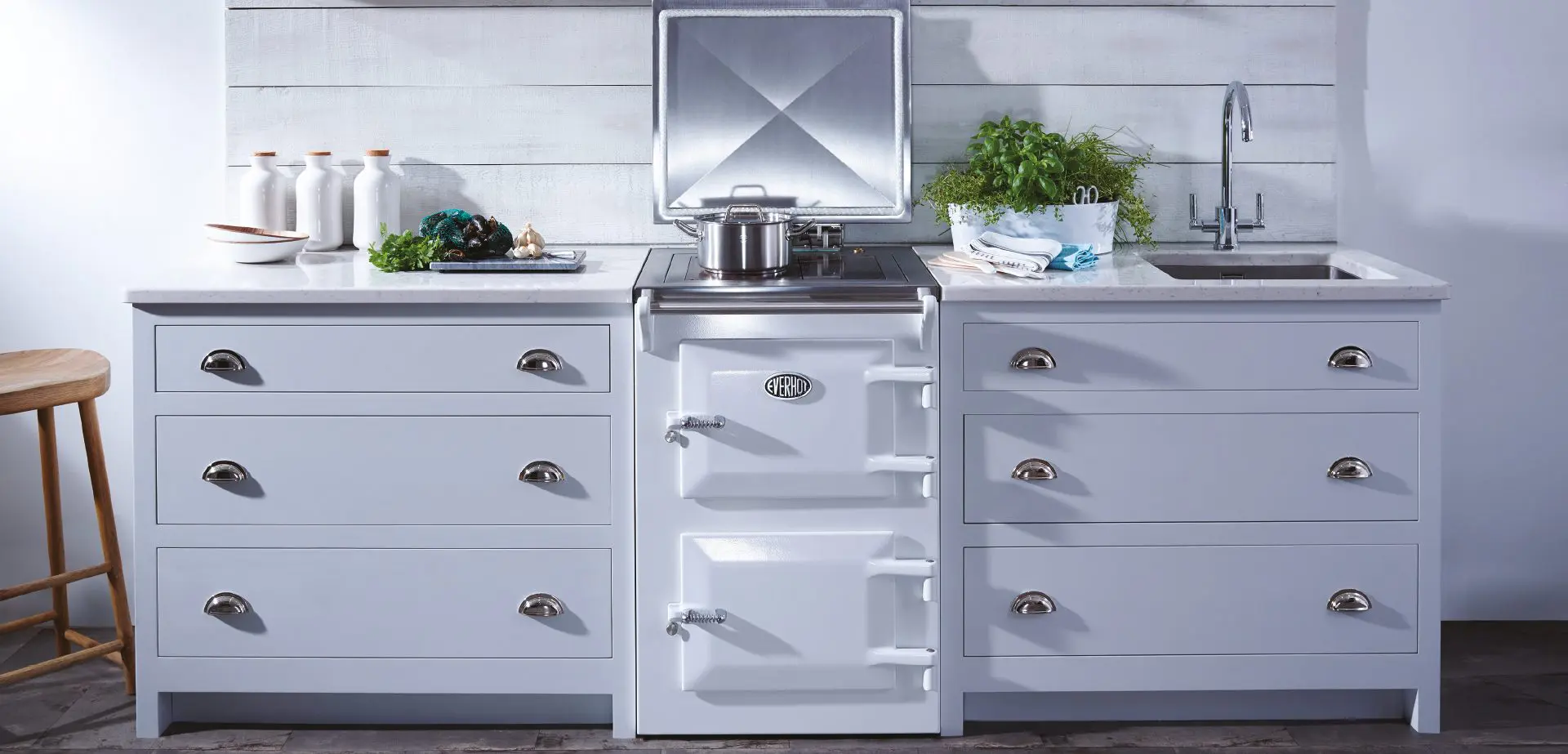 Compact Everhot 60 Series Electric Cooker In Cream Finish Set In A Modern Kitchen Design
