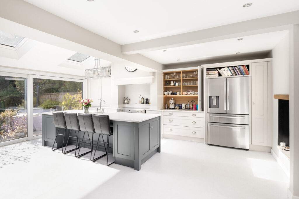 Kitchen natural lighting open plan
