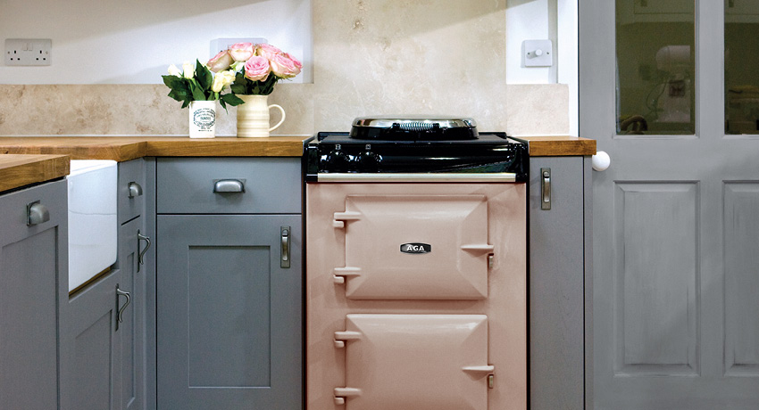 AGA 60 Series in Blush supplied and installed by Kenton Jones bespoke kitchen fitters